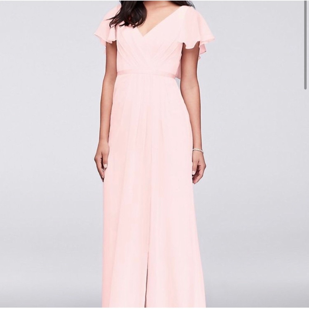 NWT David’s Bridal Flutter Sleeve Crinkle Chiffon Bridesmaid Dress